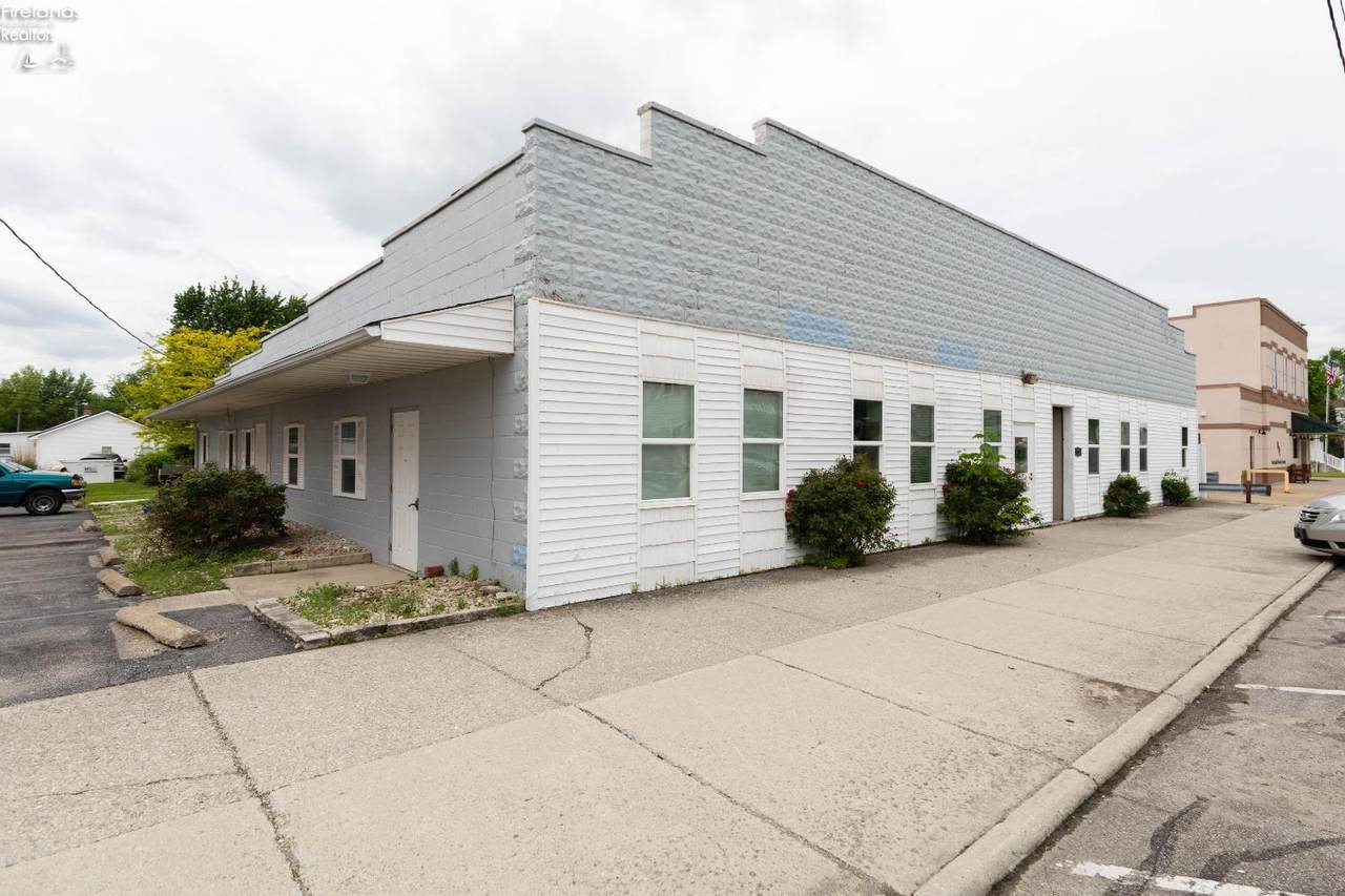 208 Washington Street - Photo 1