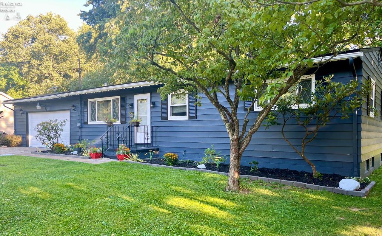 1400 Linger Drive - Photo 1