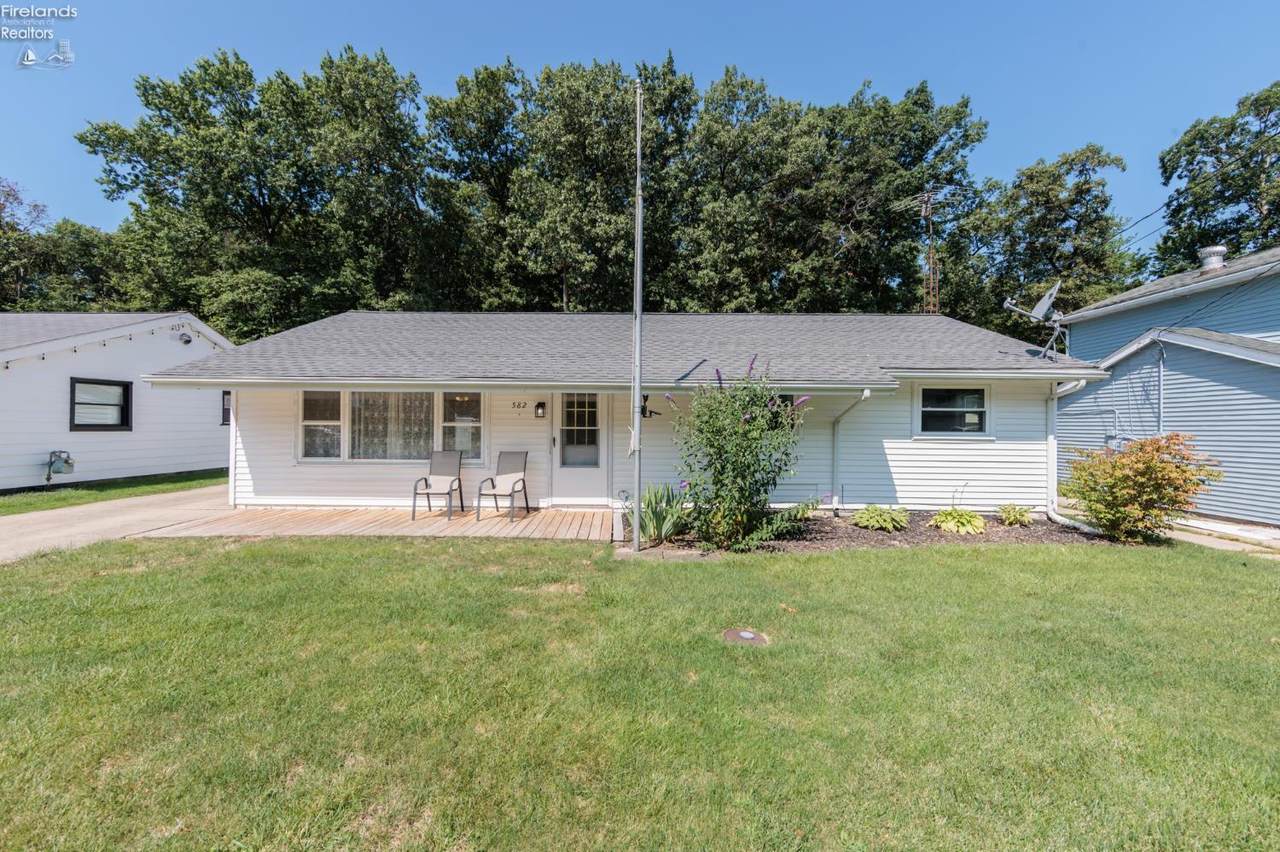 582 Highbridge Road - Photo 1
