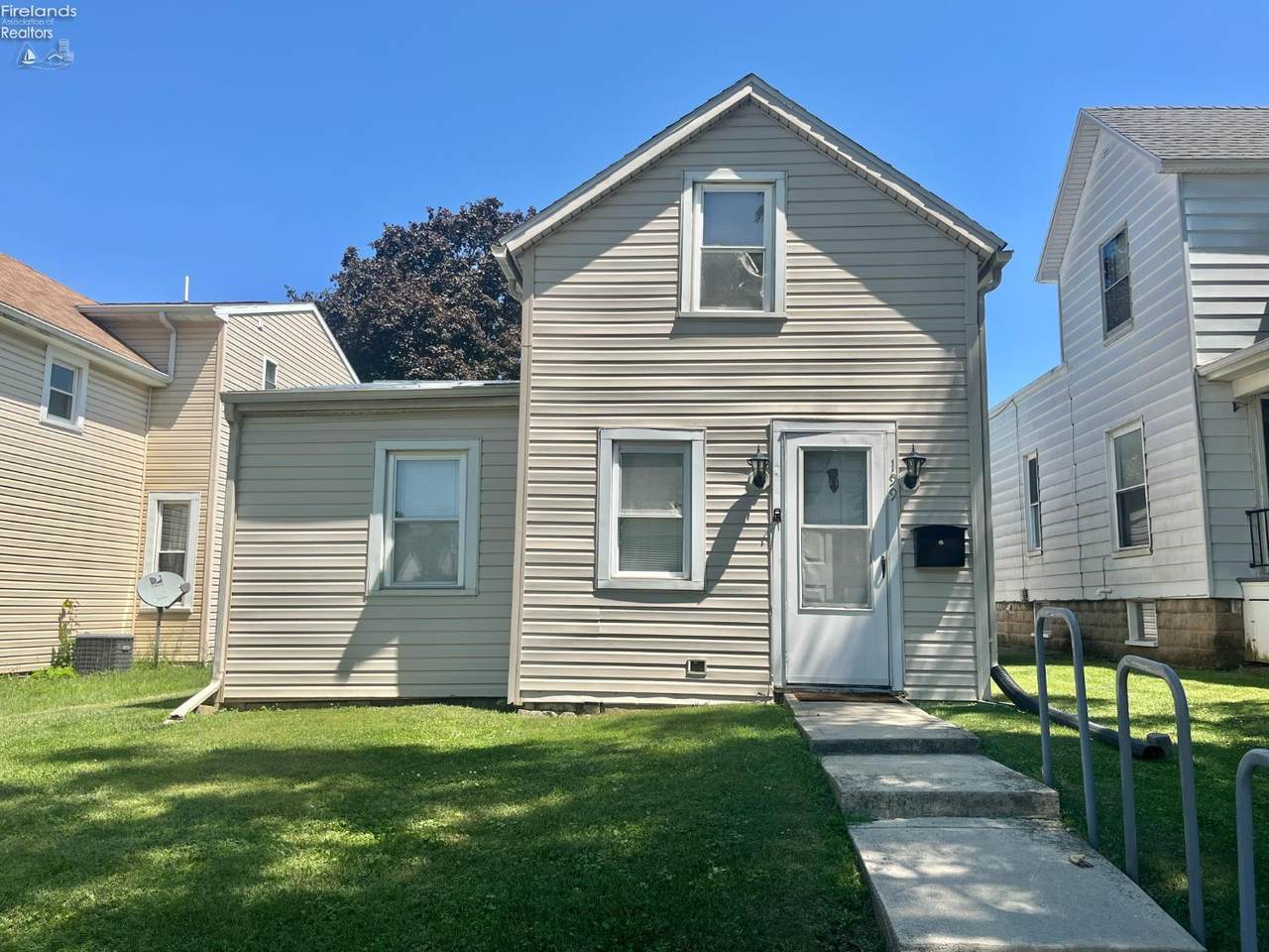 199 Circular Street - Photo 1