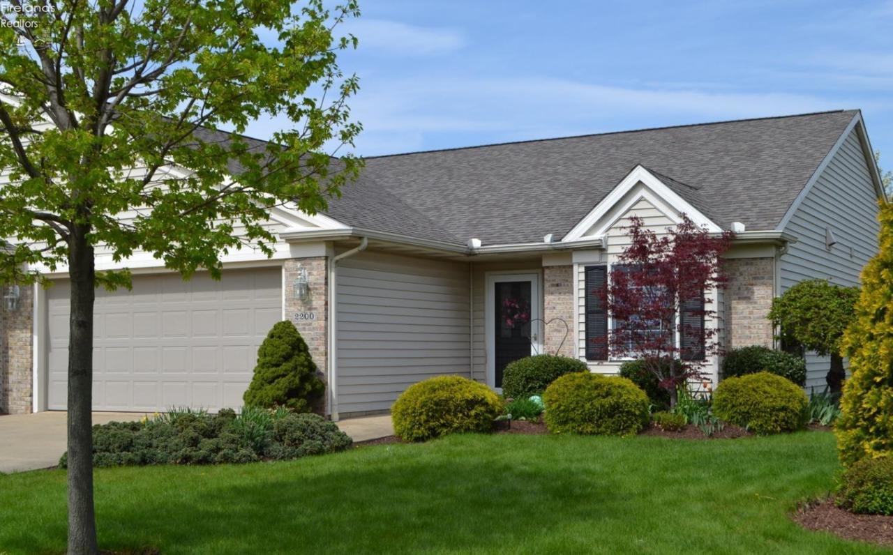 2200 Lakefield Drive - Photo 1