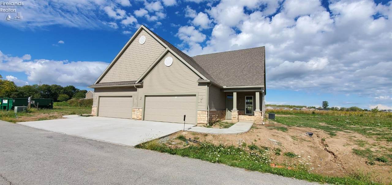2987 Waterside Court - Photo 1