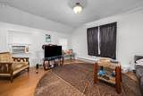 725 Hancock Street - Photo 11