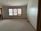 450 Country Meadows - Photo 17