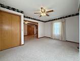 101 Teakwood Court - Photo 16