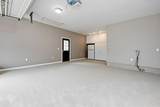3320 Maple Avenue - Photo 73