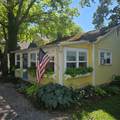 422 Oak Avenue - Photo 1