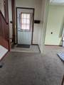 215 Perry Street - Photo 4