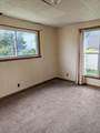 215 Perry Street - Photo 5