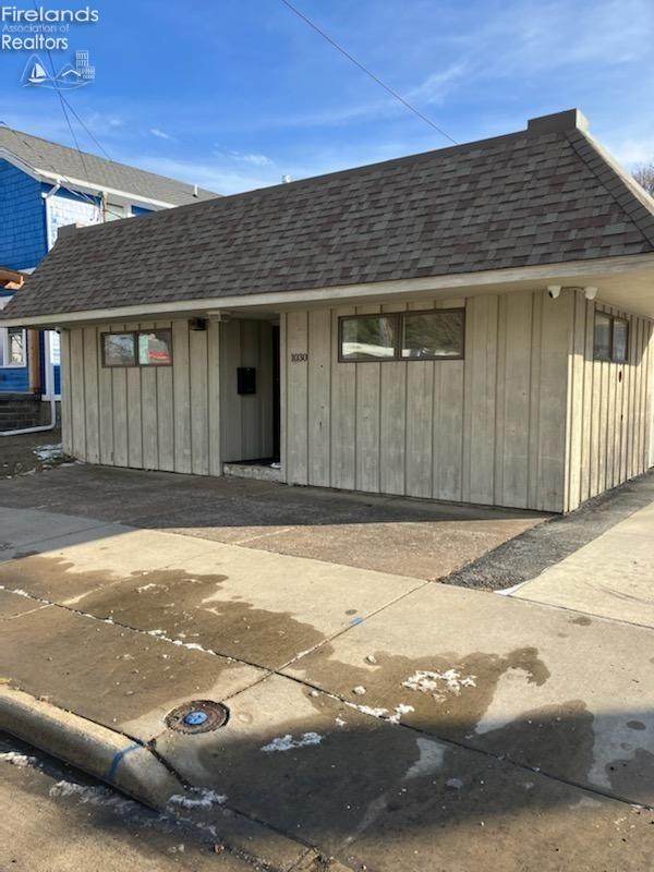 1030 Hayes Avenue - Photo 1