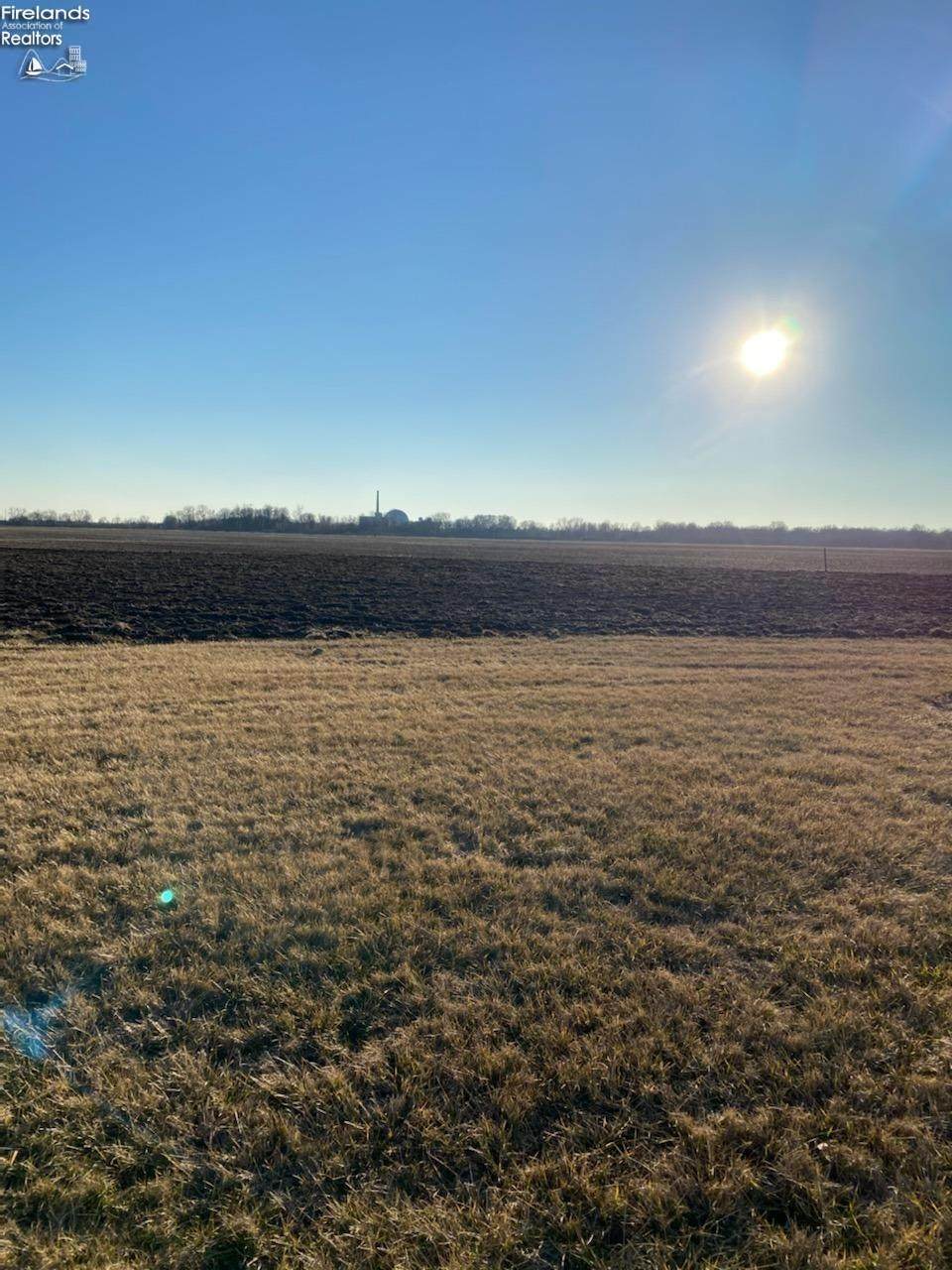 9039 Milan Road - Photo 1