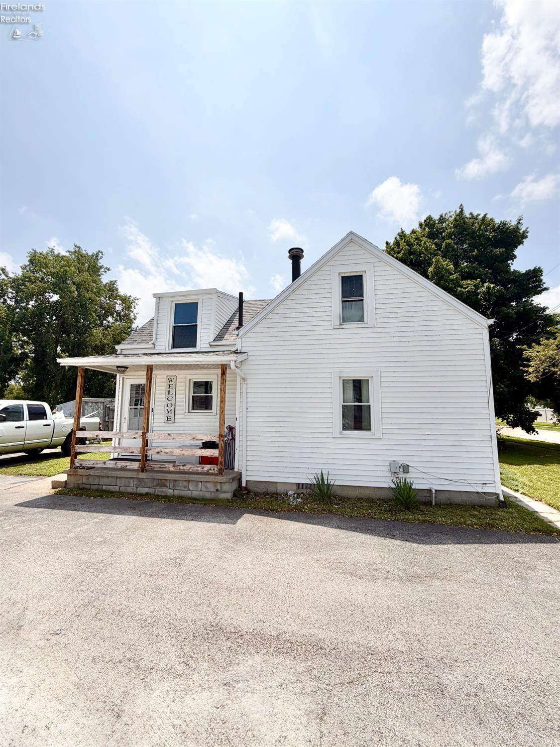 708 Wildman Street - Photo 1