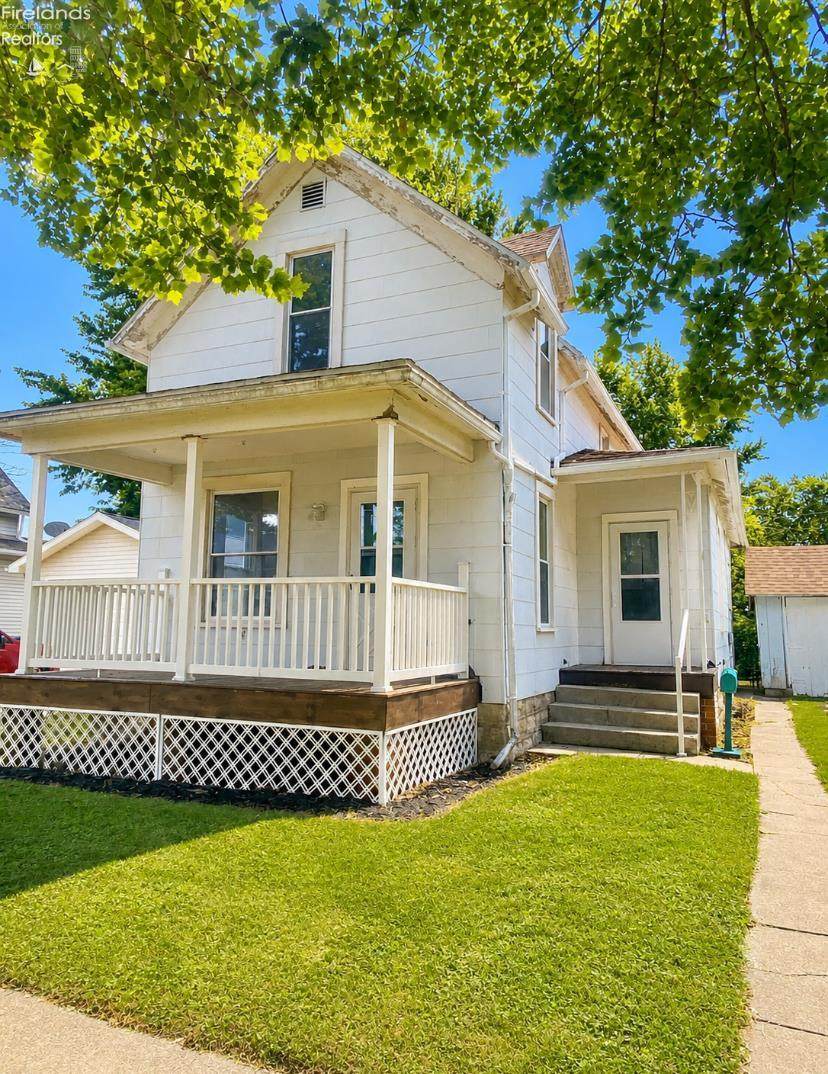 1021 Alger Street - Photo 1