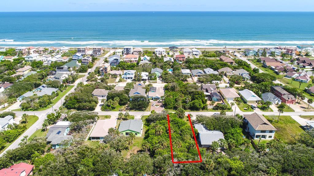 2720 Daytona Ave - Photo 1