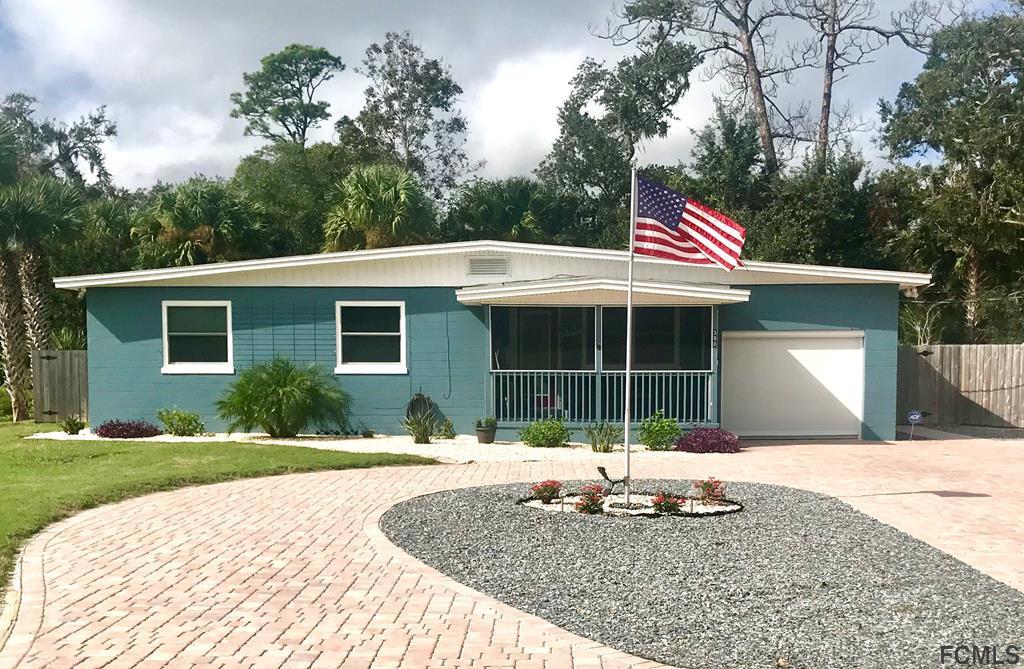 390 Palm Dr - Photo 1