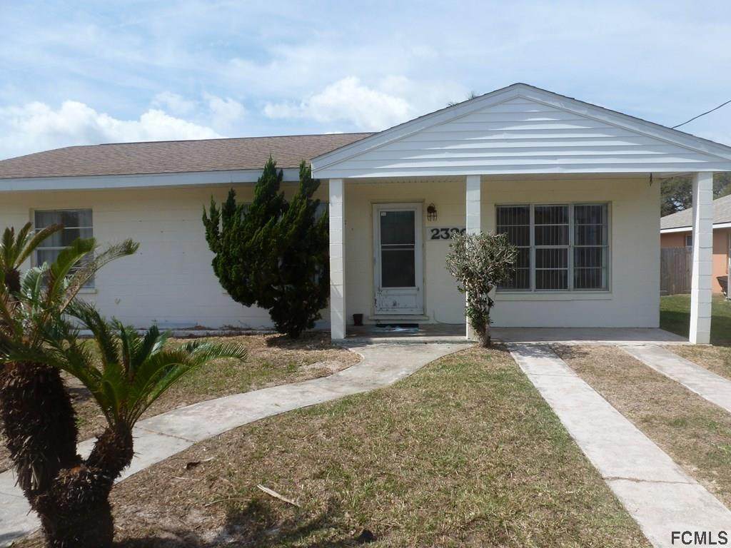 2320 Daytona Ave - Photo 1
