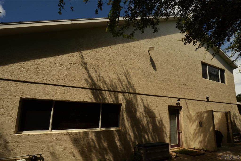 1341 Daytona Ave - Photo 1