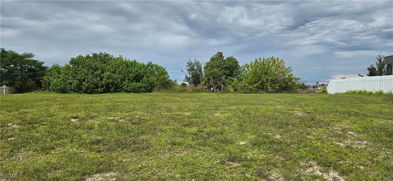 1214 20th Avenue - Photo 1