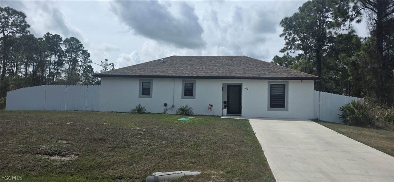 614 Flamingo Avenue - Photo 1