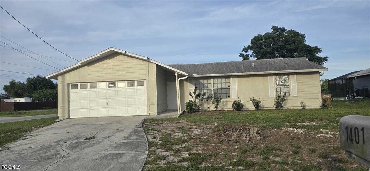 1401 Yvonne Avenue - Photo 1