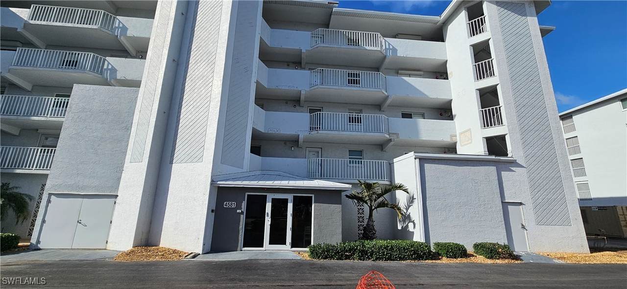 4581 Bay Beach Lane - Photo 1