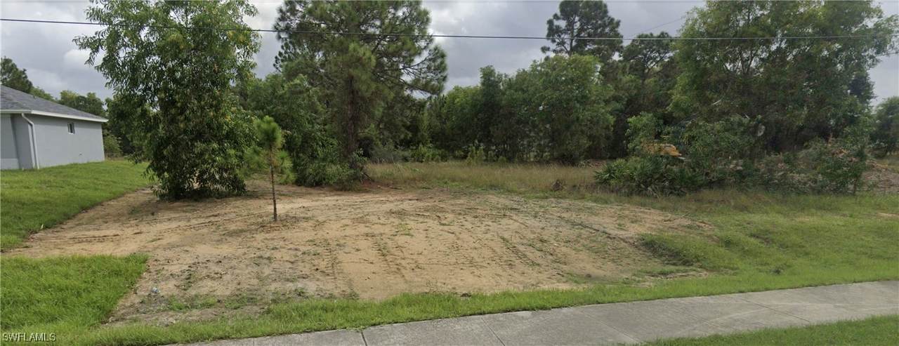 1900 Sunniland Boulevard - Photo 1