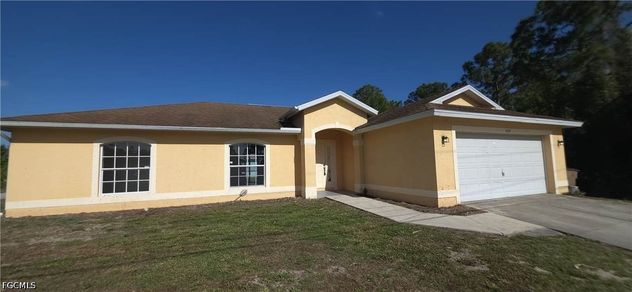 622 Grant Avenue - Photo 1