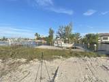 907 38th Avenue - Photo 4