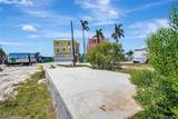856 Oak Street - Photo 21