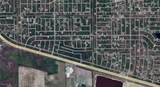 656 Ladd Street - Photo 3