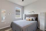 20268 Corkscrew Shores Boulevard - Photo 17
