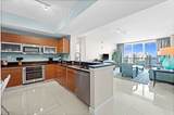 3000 Oasis Grand Boulevard - Photo 17