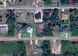 713 Carbon Street - Photo 2