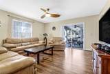930 37th Terrace - Photo 9
