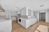 924 Kings Crown Drive - Photo 17
