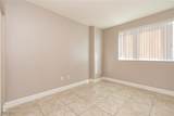 3000 Oasis Grand Boulevard - Photo 14