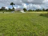 2116 25th Terrace - Photo 4