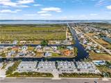 2888 Oleander Street - Photo 20