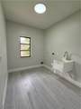 711 33rd Terrace - Photo 17