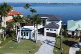 5653 Riverside Drive - Photo 48