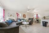2505 Henderson Avenue - Photo 7