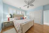 4452 Waters Edge Lane - Photo 17