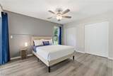 5801 Crystal Lake Lane - Photo 10