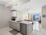 3000 Oasis Grand Boulevard - Photo 2