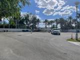 3000 Oasis Grand Boulevard - Photo 43