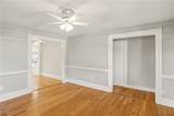 2342 Stella Street - Photo 9