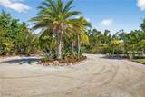 1211 Periwinkle Way - Photo 4