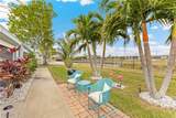321 Cape Coral Parkway - Photo 18