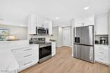 952 Kings Crown Drive - Photo 10