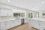 952 Kings Crown Drive - Photo 12